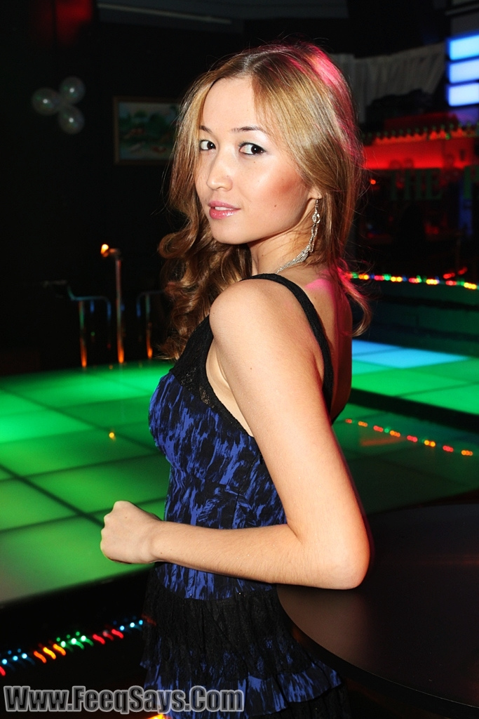 sexy low teens pics from Desmond kazak sexy naked girls